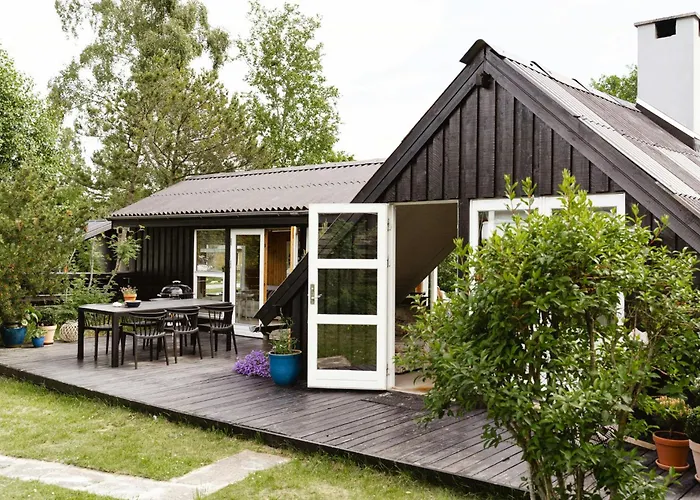 Dom wakacyjny Close To Beach, Forest And Bike Trails *